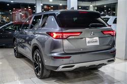 ميتسوبيشي اوتلاندر